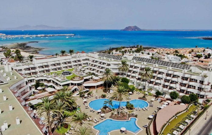 Hotels auf Fuerteventura schließen vorübergehend wegen geringer Auslastung - Bildquelle: Barceló Corralejo Bay
