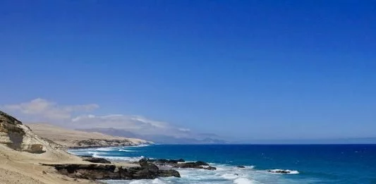Fuerteventura bleibt trotz hohem Inzidenzwert auf Corona Alarmstufe 2