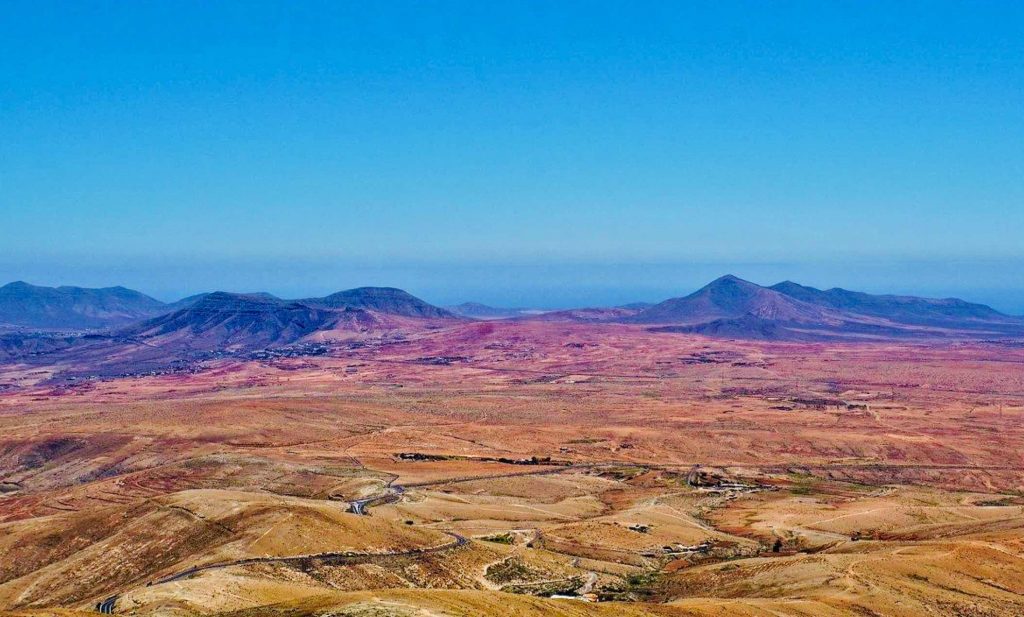 Corona Ampel der Kanaren rot und grün - Inzidenz auf Fuerteventura sinkt